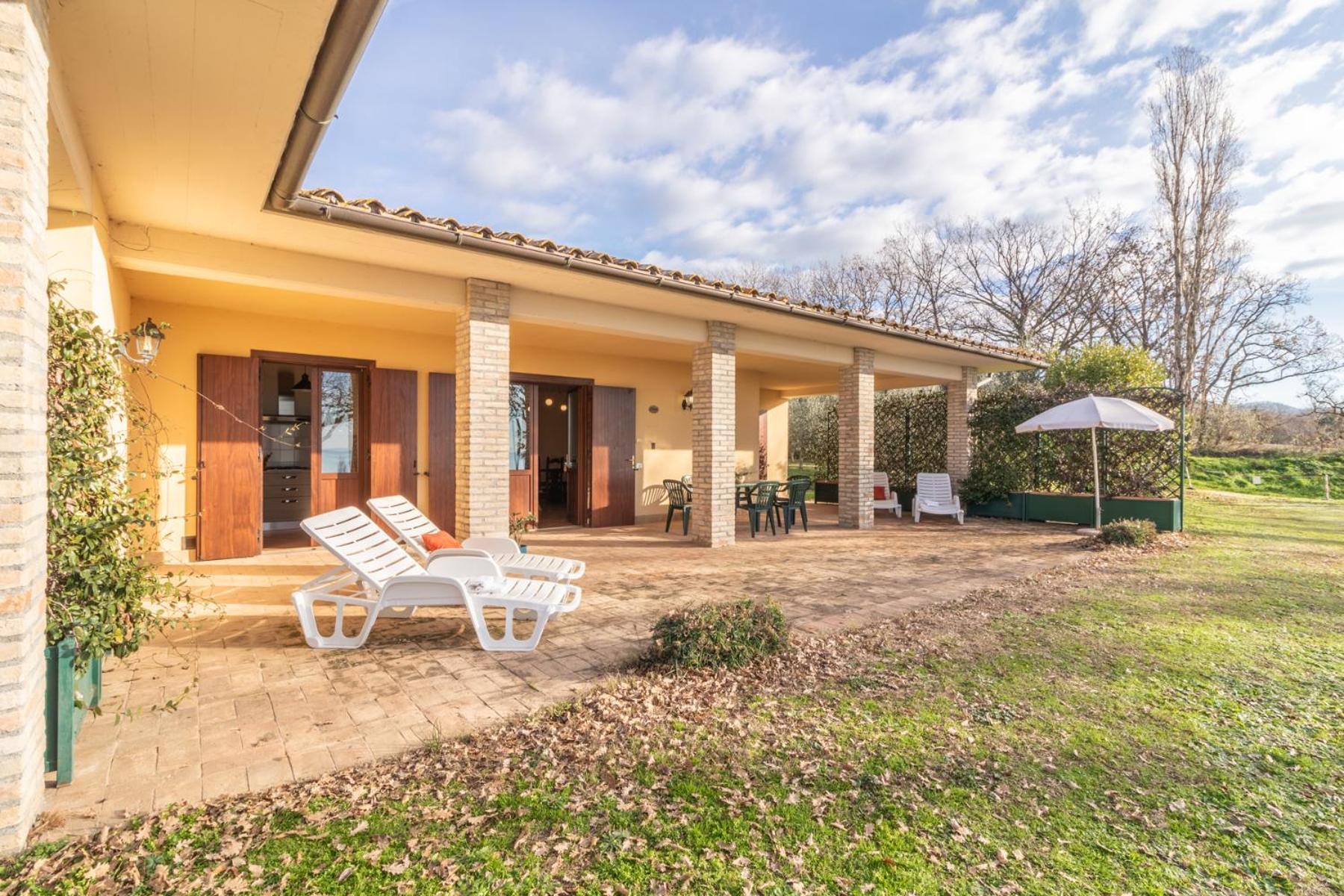 Agri Relais Il Poderaccio Di Bolsena Bagian luar foto