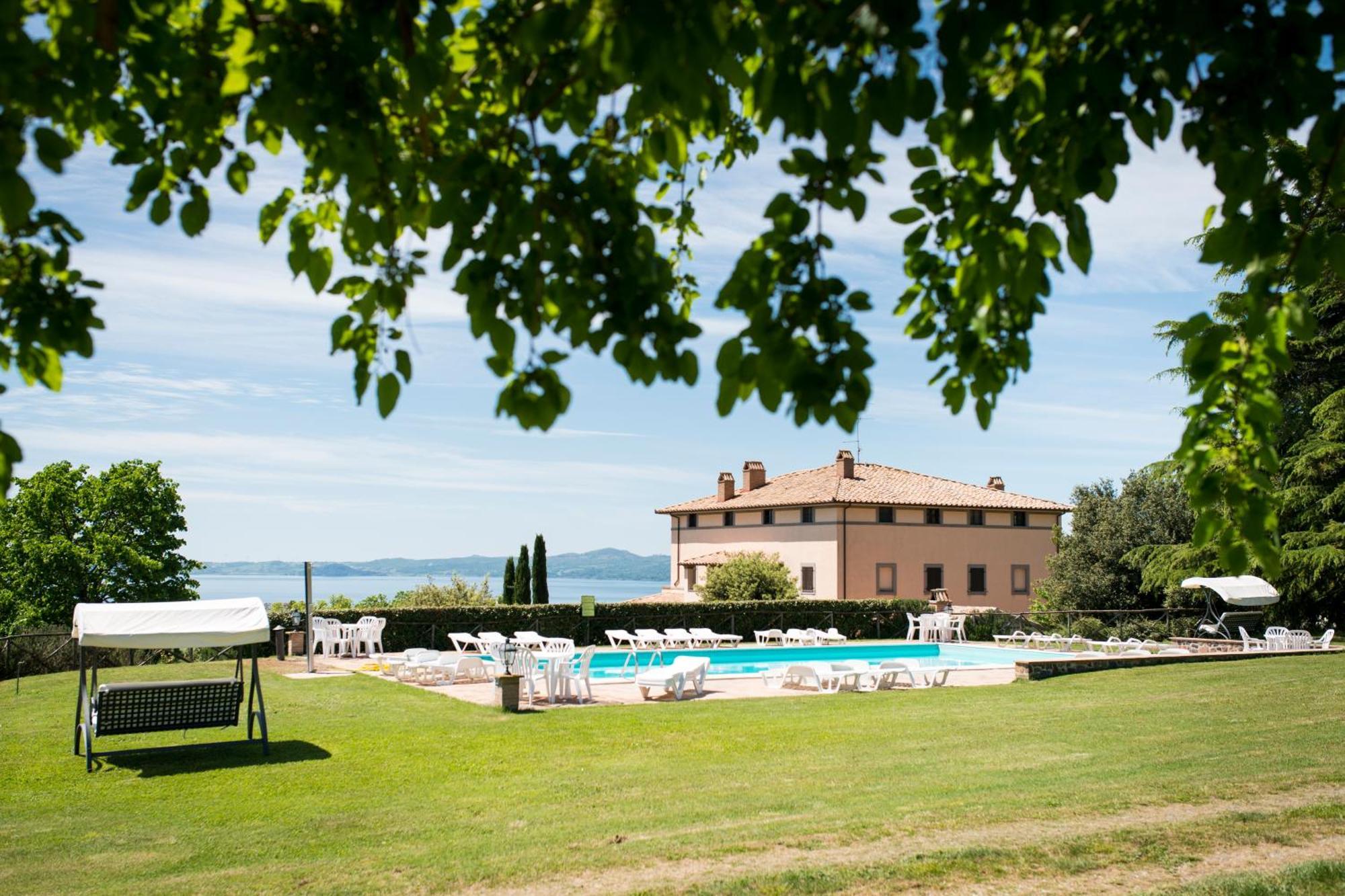 Agri Relais Il Poderaccio Di Bolsena Bagian luar foto
