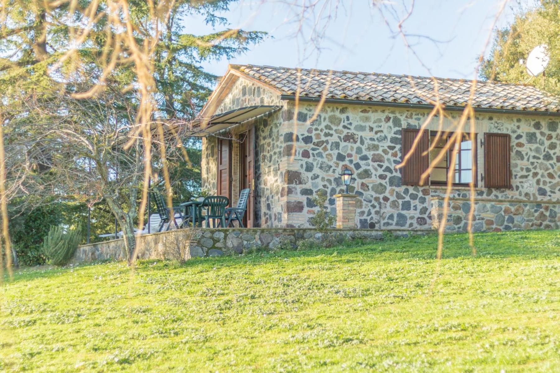 Agri Relais Il Poderaccio Di Bolsena Bagian luar foto