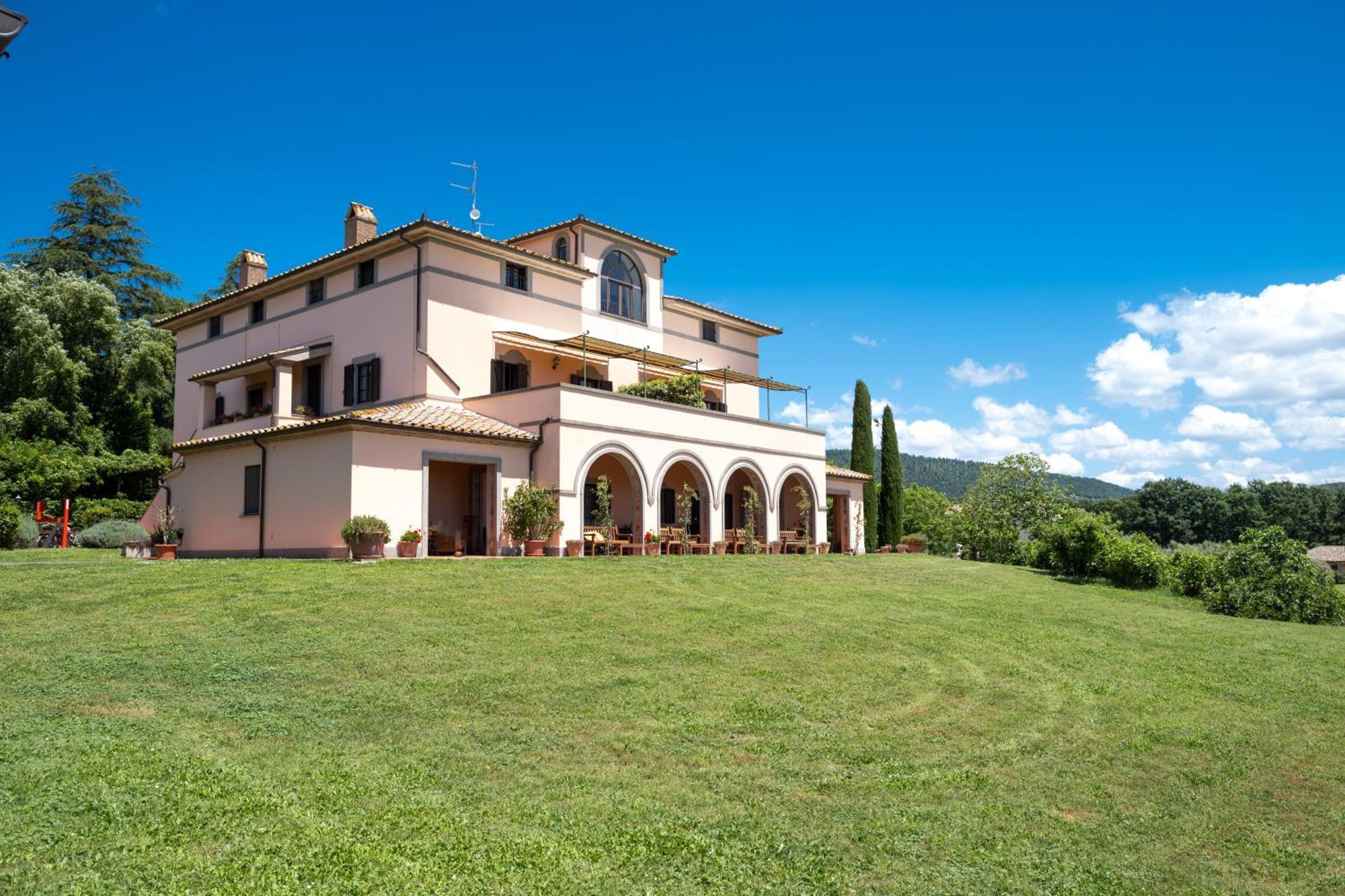 Agri Relais Il Poderaccio Di Bolsena Bagian luar foto