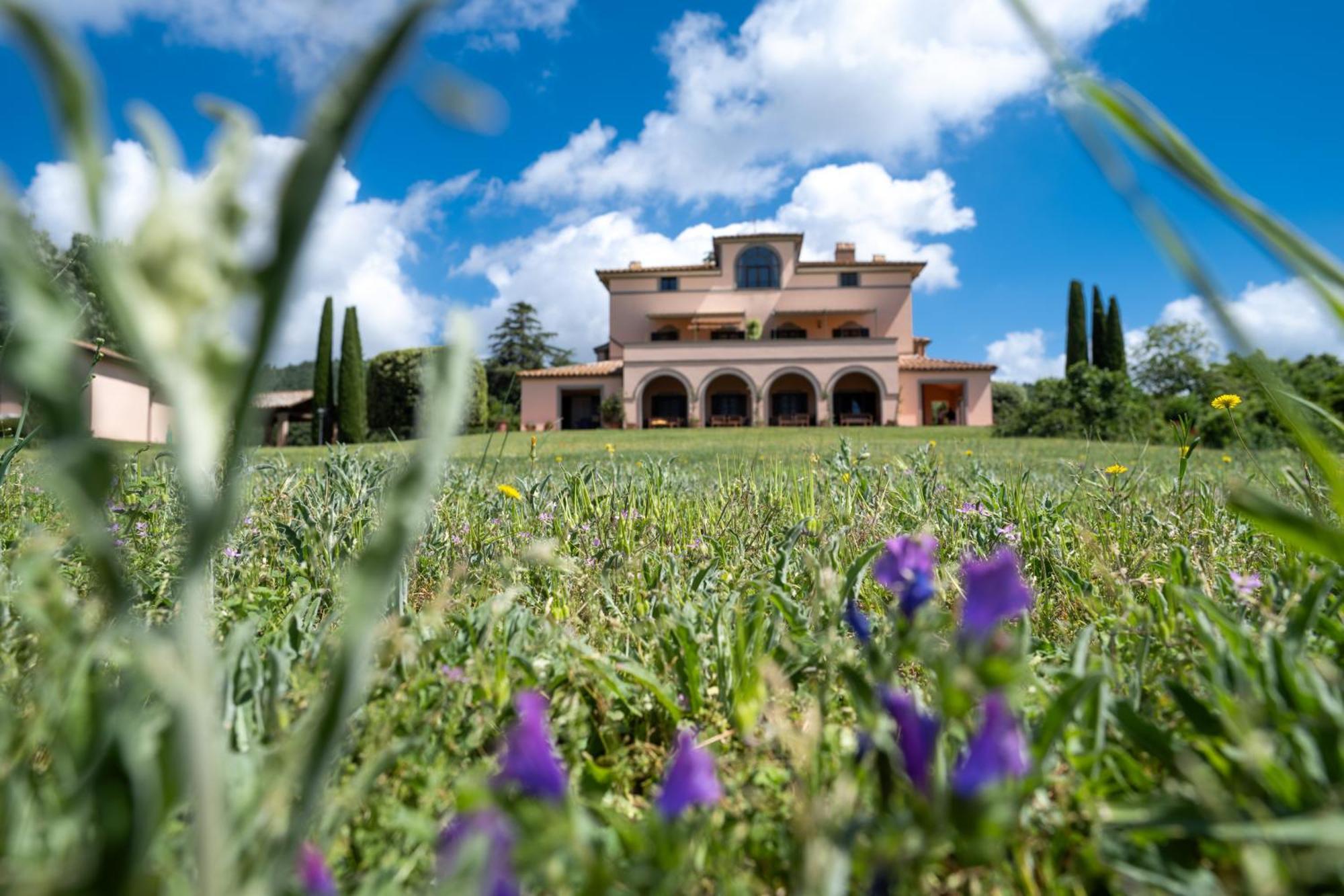 Agri Relais Il Poderaccio Di Bolsena Bagian luar foto